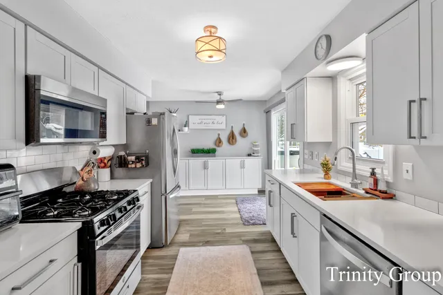 $279,900 | 100 West Brooks Street, Newaygo, MI 49337