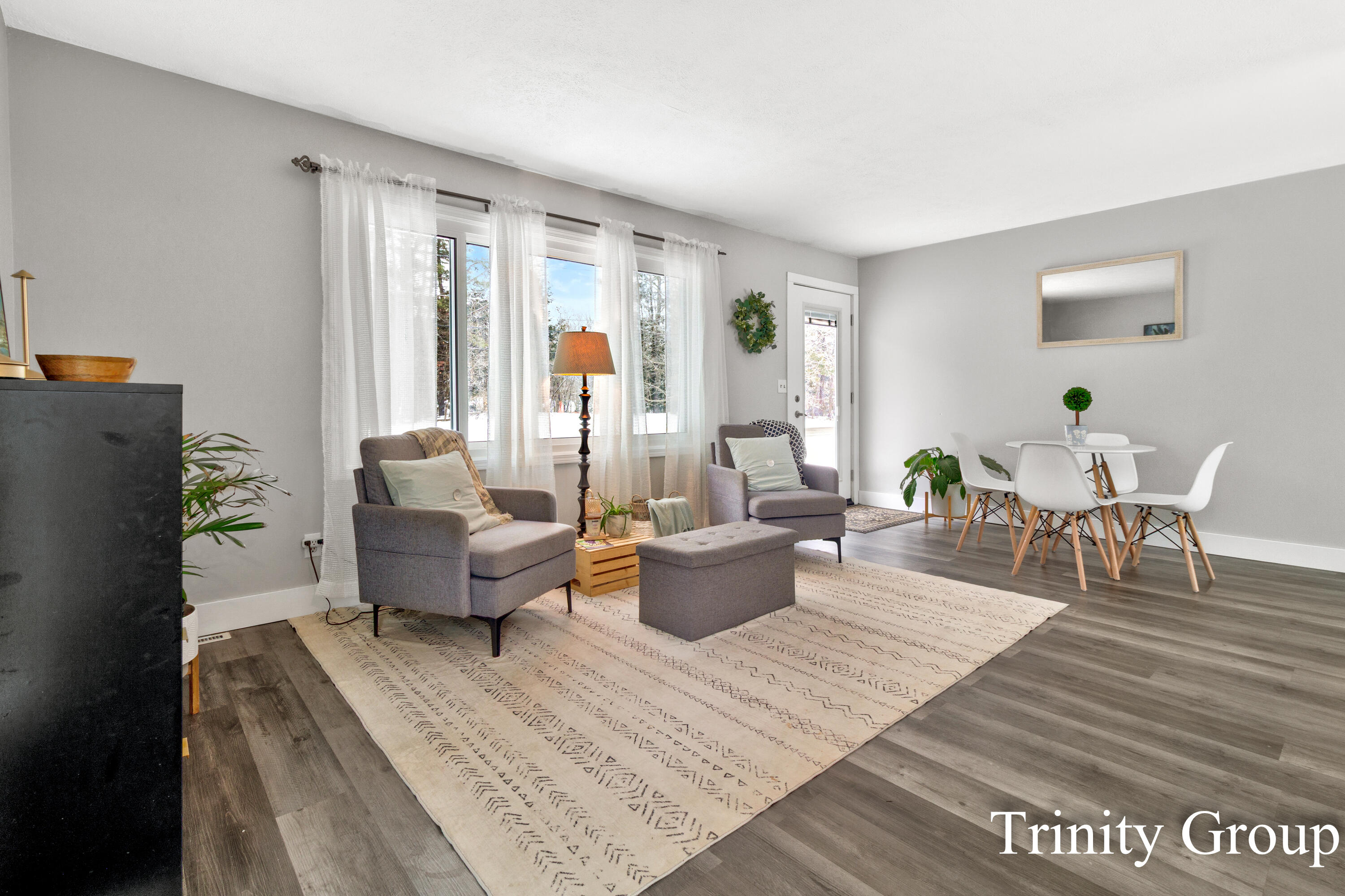 100 West Brooks Street Newaygo, MI 49337 - Photo 2 of 36 Katrina Lockard - 100 W Brooks Street (4