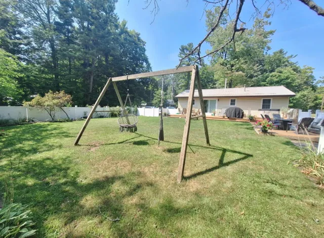 $279,900 | 100 West Brooks Street, Newaygo, MI 49337