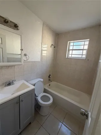 $1,450 | 2534 Northwest 139th Street, Unit 2, Opa-Locka, FL 33054
