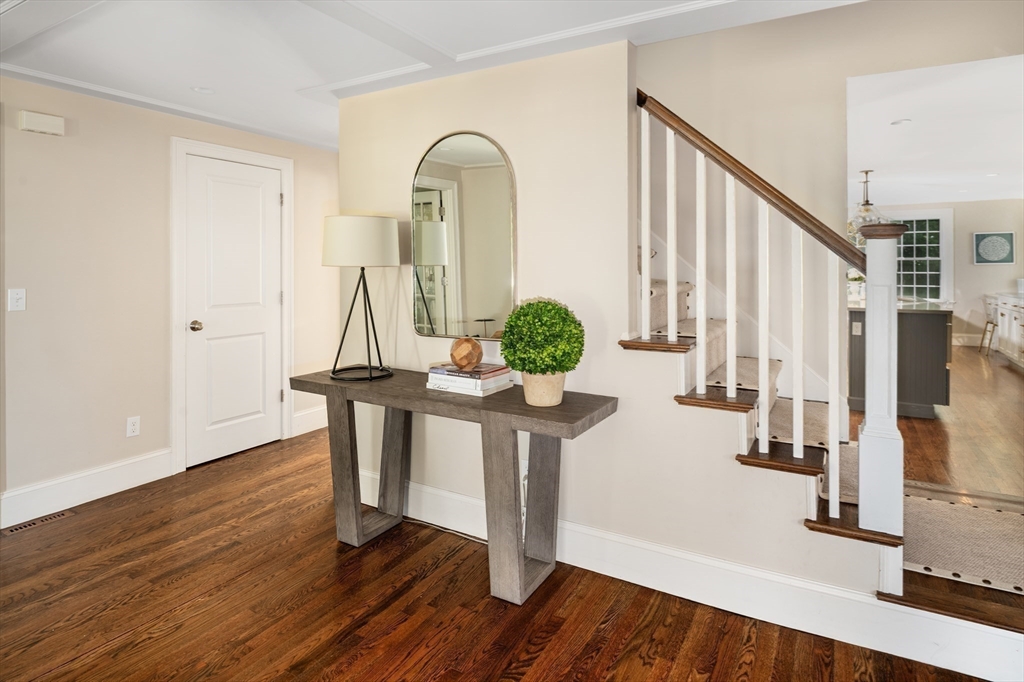 122 Smith Drive Westwood, MA 02090 - Photo 15 of 31