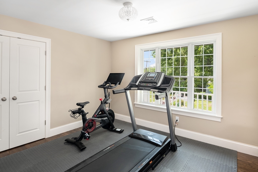 122 Smith Drive Westwood, MA 02090 - Photo 22 of 31