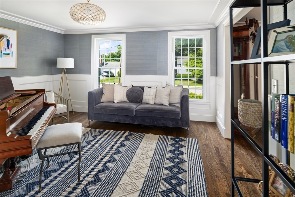 122 Smith Drive Westwood, MA 02090 - Photo 10 of 31