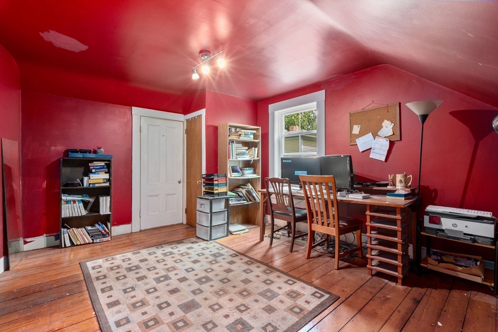 19 Kelly Road Cambridge, MA 02139 - Photo 17 of 25 Gallery Image 17