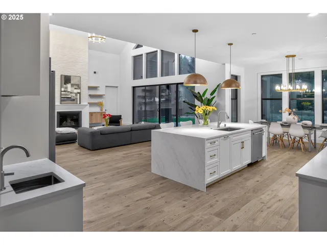 $1,359,000 | 15628 Northeast Caples Road, Brush Prairie, WA 98606