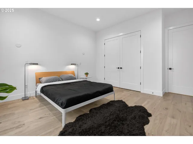 $1,359,000 | 15628 Northeast Caples Road, Brush Prairie, WA 98606