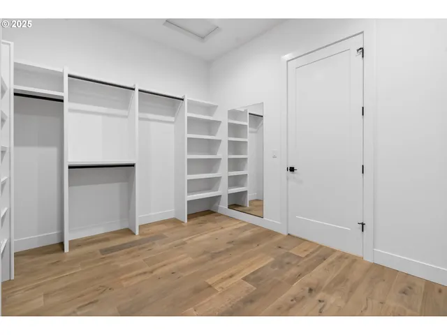 $1,359,000 | 15628 Northeast Caples Road, Brush Prairie, WA 98606