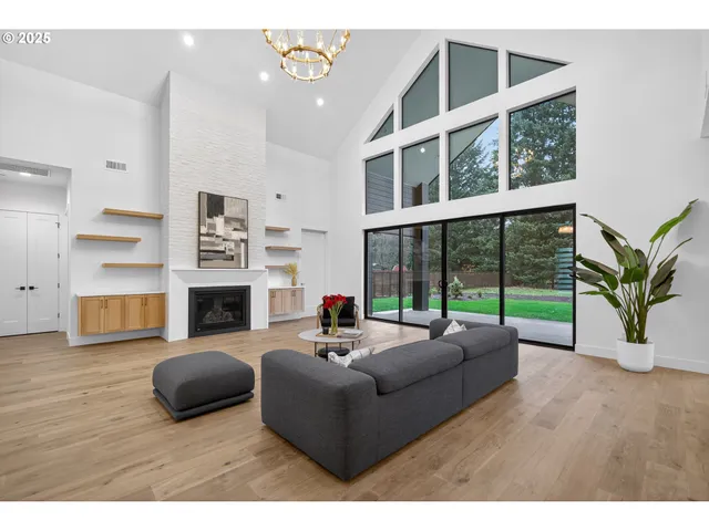 $1,359,000 | 15628 Northeast Caples Road, Brush Prairie, WA 98606