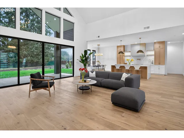 $1,359,000 | 15628 Northeast Caples Road, Brush Prairie, WA 98606