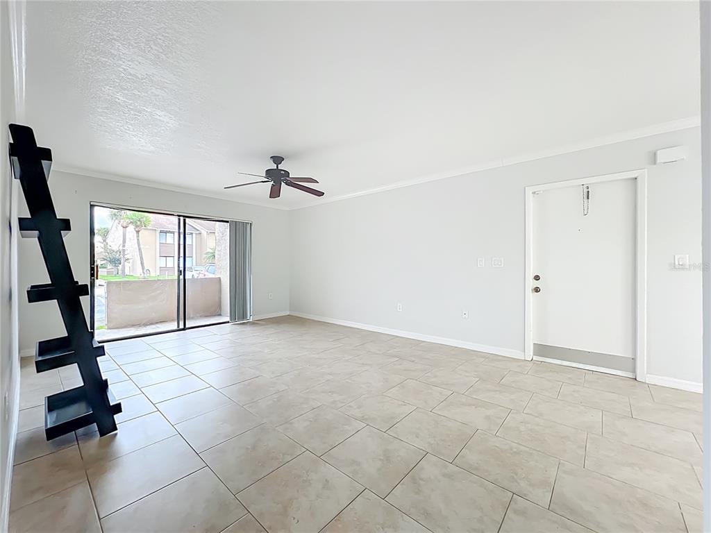 5249 Vineland Road Orlando, FL 32811 - Photo 7 of 42 a view of an empty room