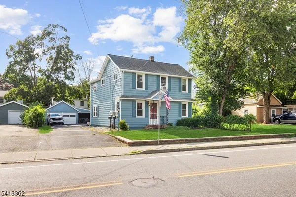 $1,600 | 923 Ringwood Avenue, Unit 2, Wanaque, NJ 07420
