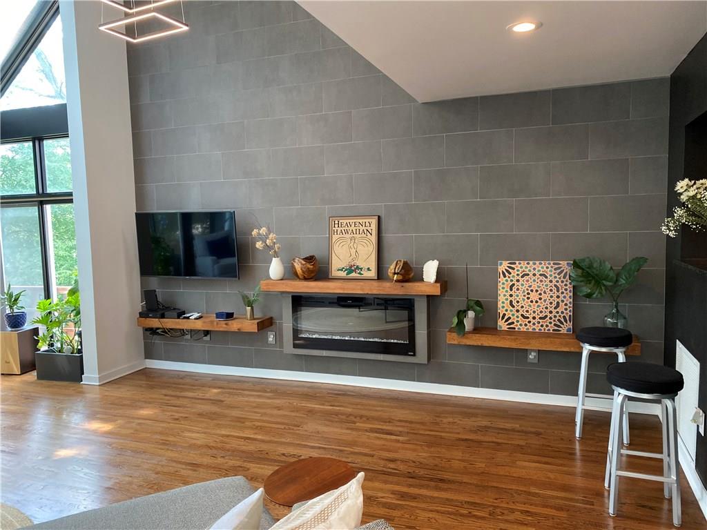 1934 Murdoch Road Pittsburgh, PA 15217 - Photo 11 of 25