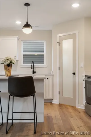 $279,900 | 5703 Harmony Wds Drive, Memphis, IN 47143