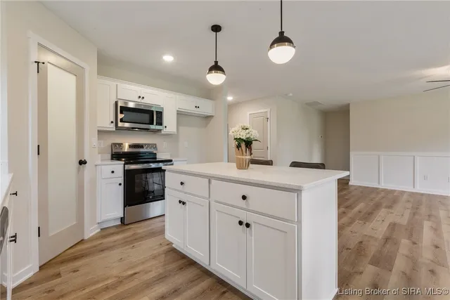 $279,900 | 5703 Harmony Wds Drive, Memphis, IN 47143