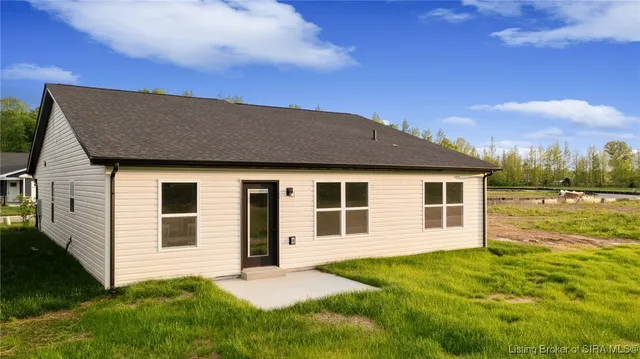 $279,900 | 5703 Harmony Wds Drive, Memphis, IN 47143