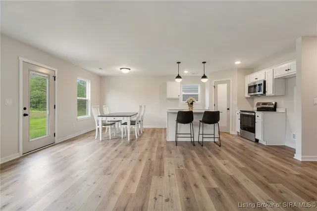 $279,900 | 5703 Harmony Wds Drive, Memphis, IN 47143