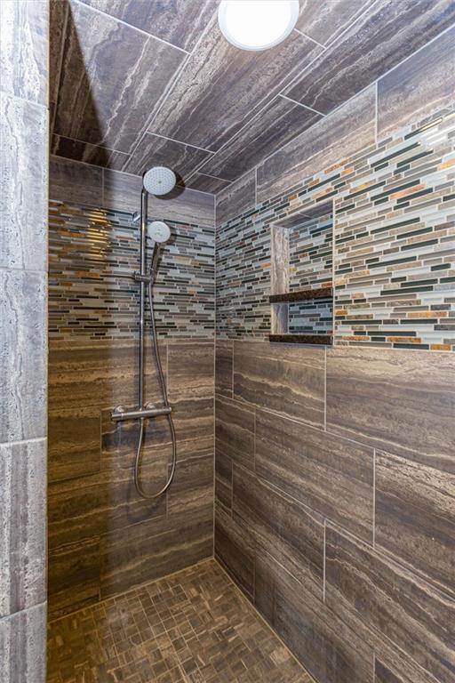 8825 Sargent Road Indianapolis, IN 46256 - Photo 31 of 42 Gallery Image 31