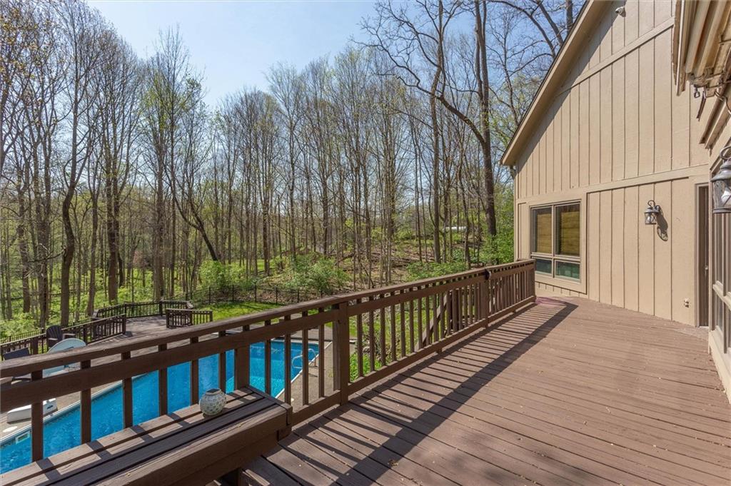 8825 Sargent Road Indianapolis, IN 46256 - Photo 9 of 42 Gallery Image 9