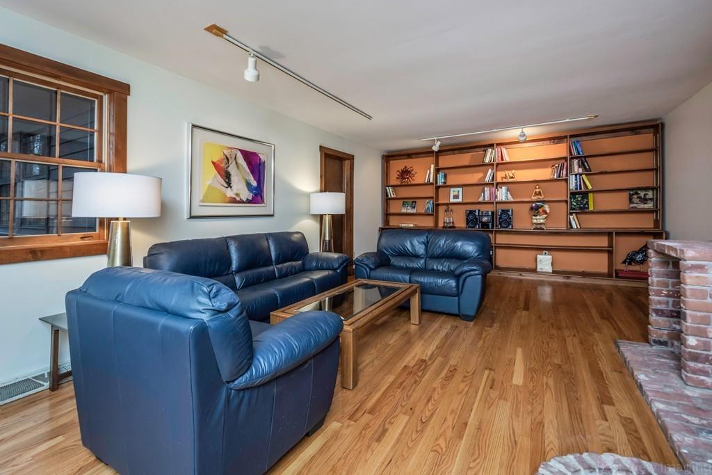 51 McGilpin Road Sturbridge, MA 01566 - Photo 8 of 42 Gallery Image 8