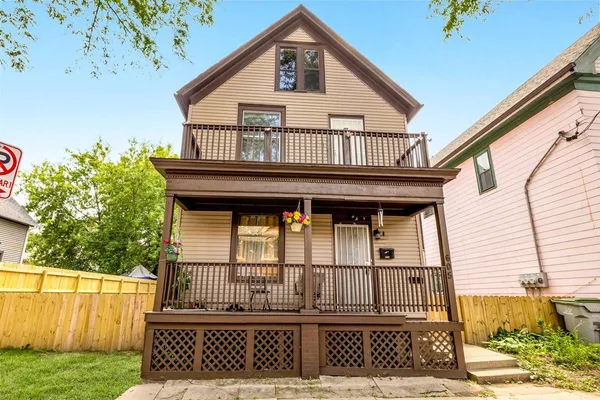 $1,195 | 605 East Wright Street, Unit LOWR, Milwaukee, WI 53212