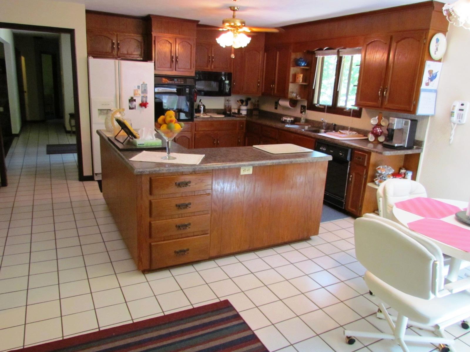1047 4th Street Blue Ridge, VA 24064 - Photo 17 of 28 Kitchen