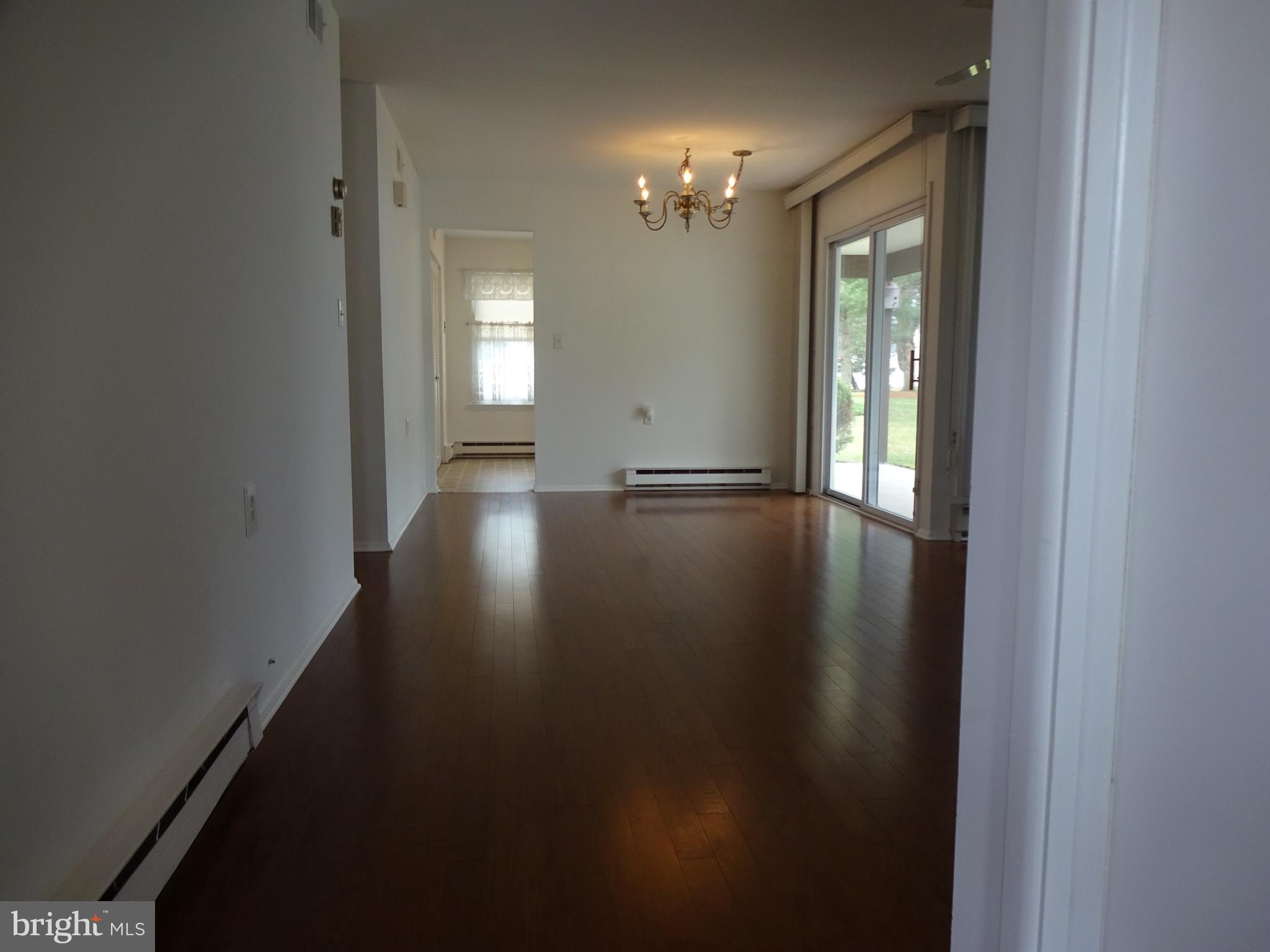 7 Ingham Way Southampton, NJ 08088 - Photo 4 of 20 Open Floor Plan