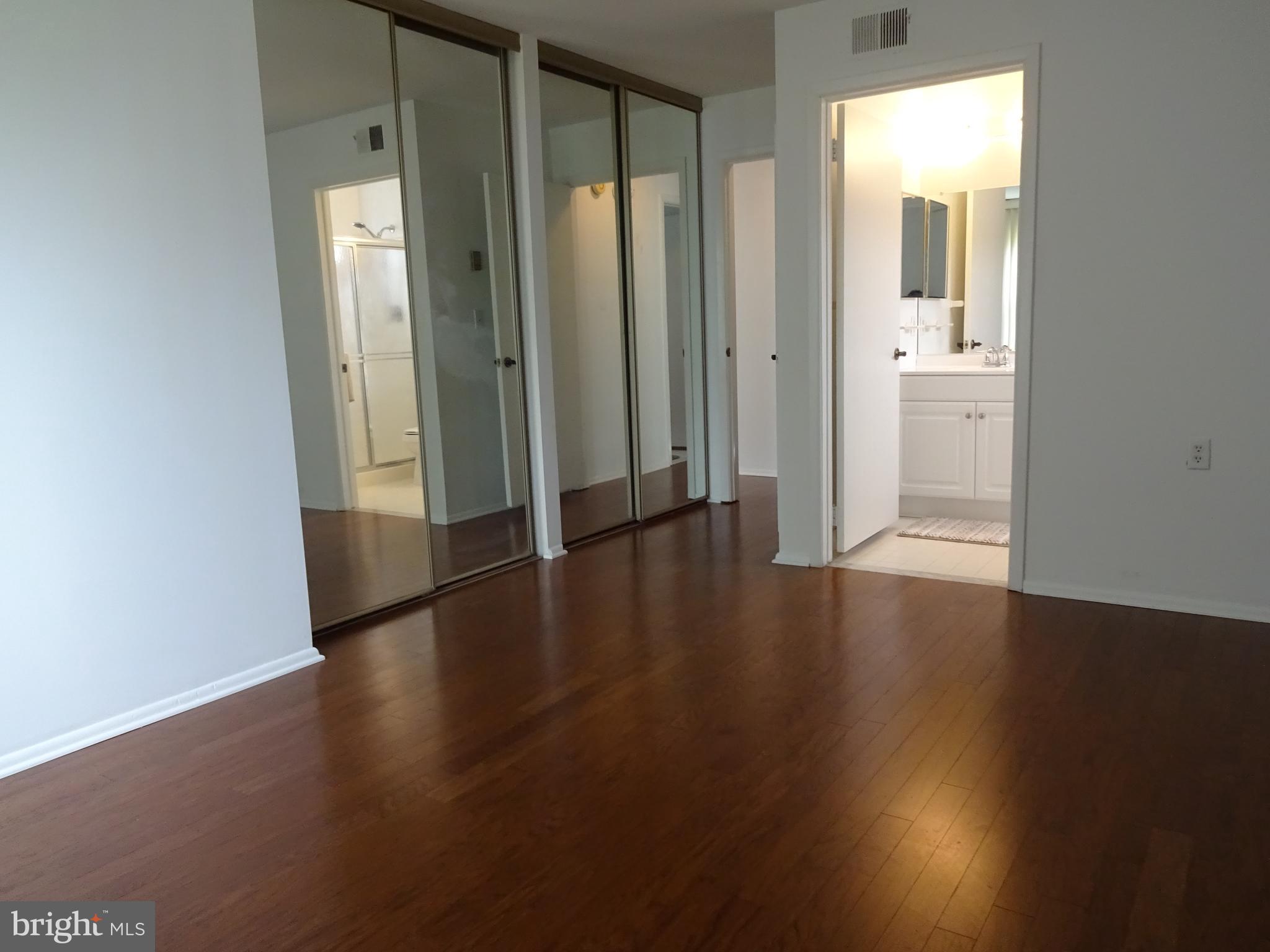 7 Ingham Way Southampton, NJ 08088 - Photo 10 of 20 Master Bedroom