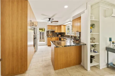 $1,595,000 | 1356 Kahili Street, Kailua, HI 96734
