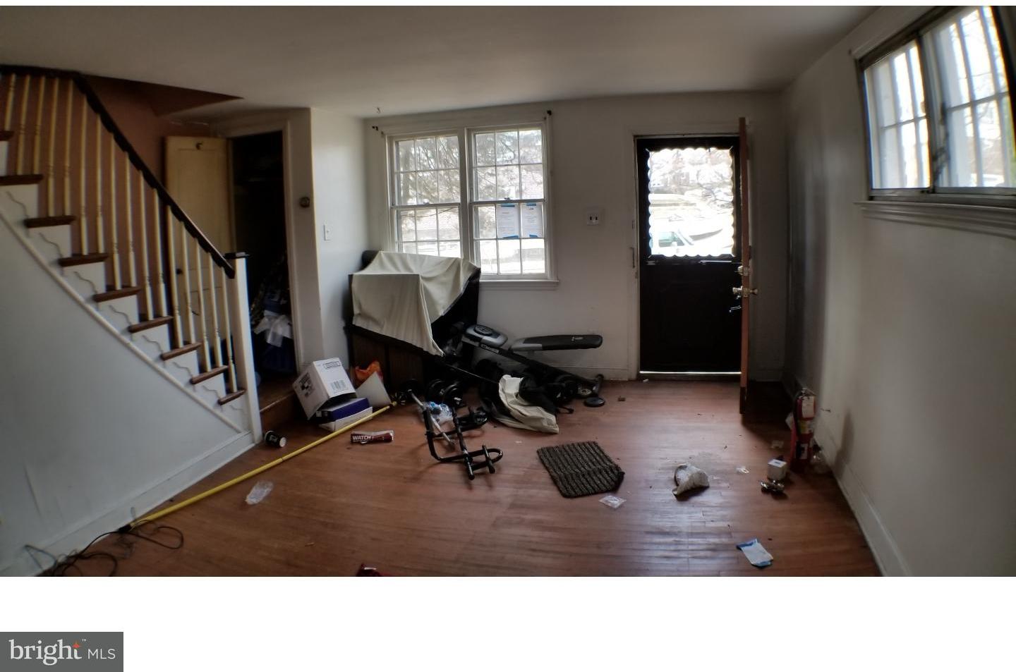 1221 Crestview Road Darby, PA 19023 - Photo 5 of 14 Gallery Image 5