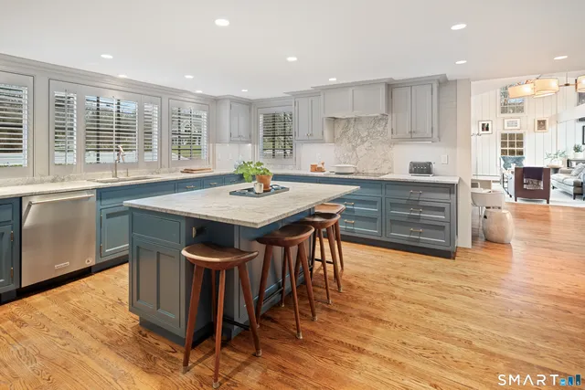 $1,999,999 | 88 Drum Hill Road, Wilton, CT 06897