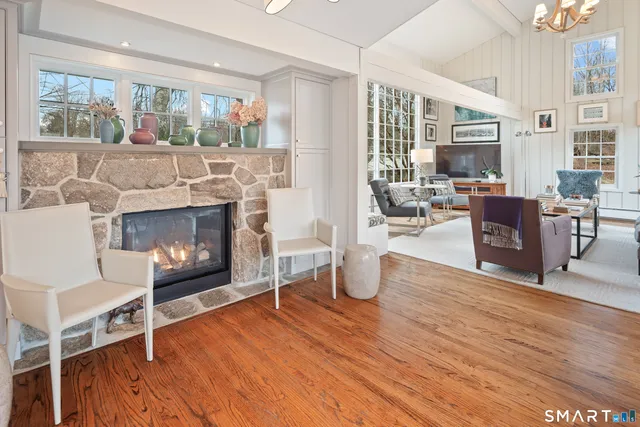 $1,999,999 | 88 Drum Hill Road, Wilton, CT 06897