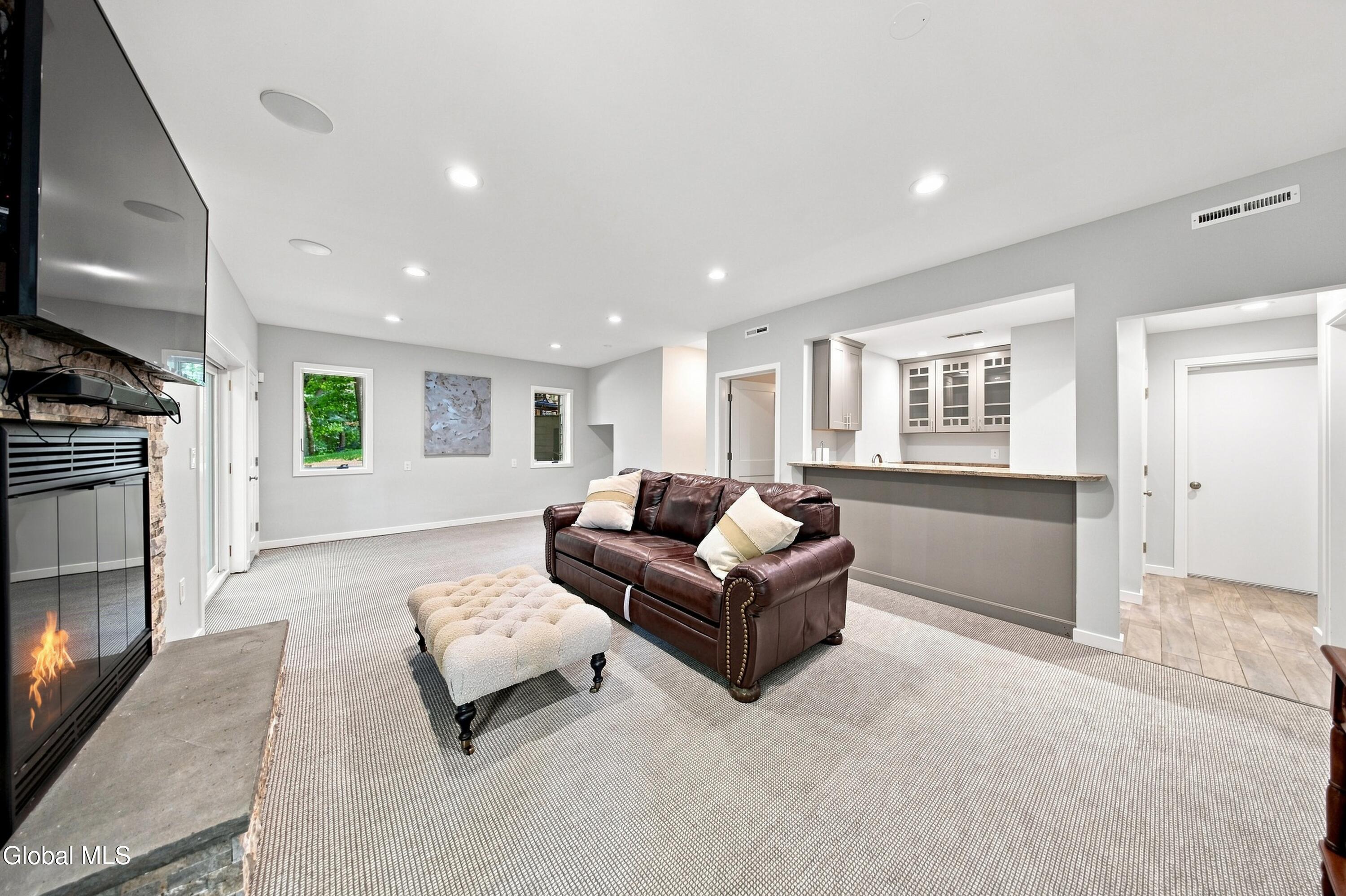 7 Hills Road Colonie, NY 12211 - Photo 43 of 83 57