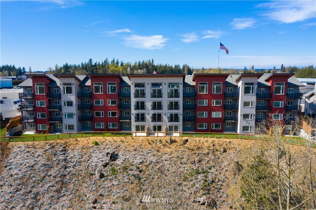 a view of a large building