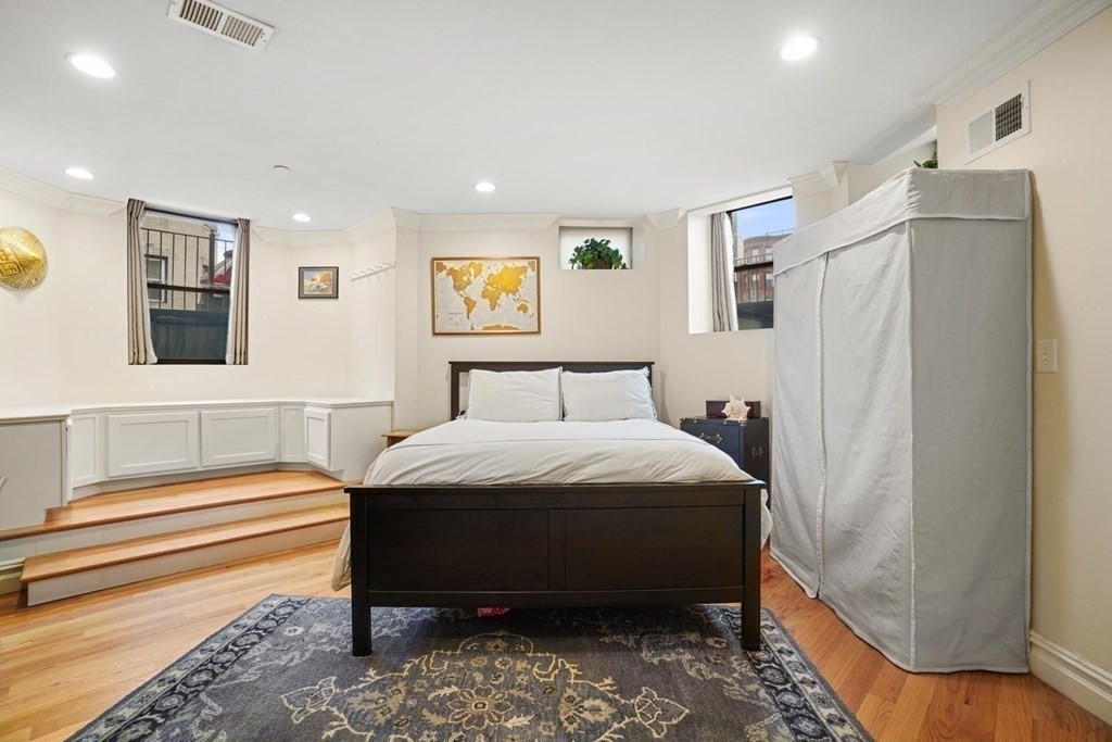 909 Beacon Street, Unit 2 Boston, MA 02215 - Photo 8 of 14