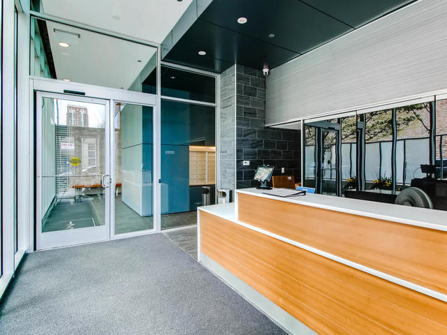 1720 South Michigan Avenue, Unit 3113 Chicago, IL 60616 - Photo 3 of 5 a view of swimming pool with seating space