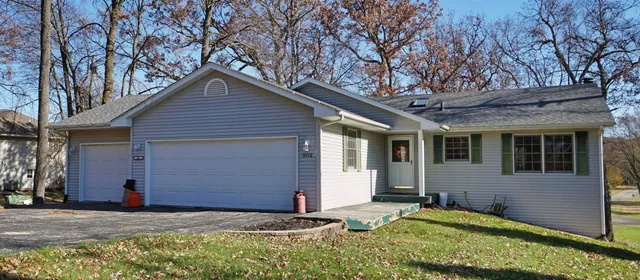 $250,000 | 502 Corkhill Court, Davis, IL 61019