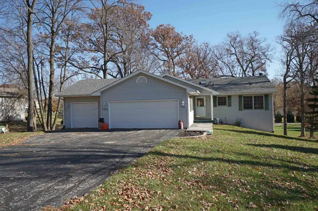 $250,000 | 502 Corkhill Court, Davis, IL 61019