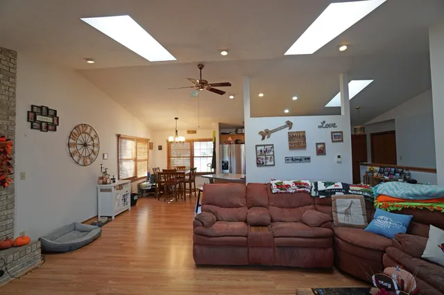 $250,000 | 502 Corkhill Court, Davis, IL 61019