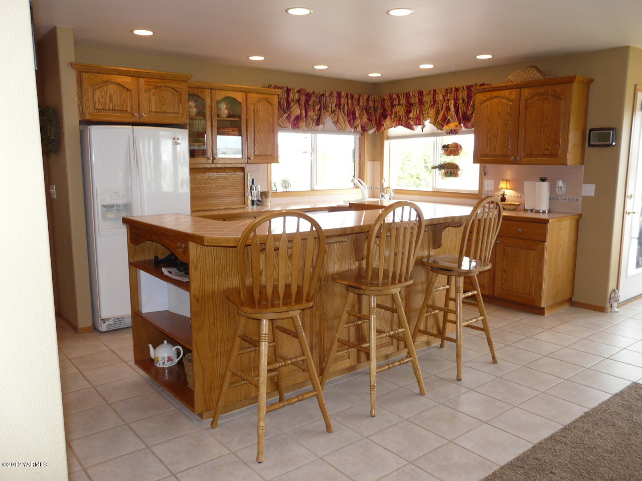 11608 Stump Road Yakima, WA 98908 - Photo 11 of 46 Kitchen 3
