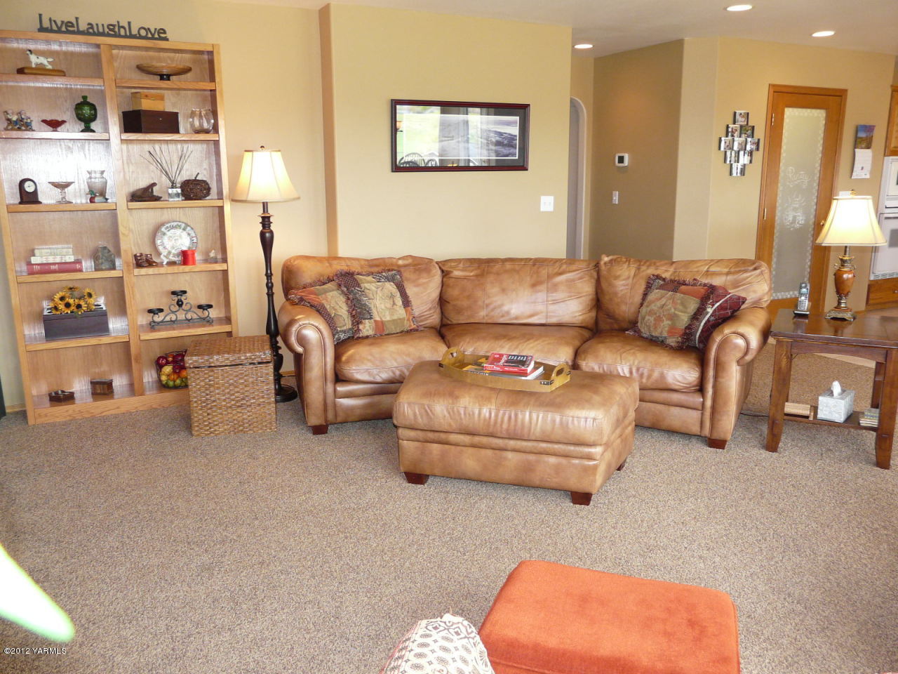 11608 Stump Road Yakima, WA 98908 - Photo 15 of 46 Family Room 1