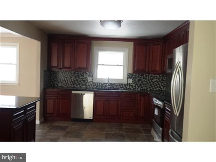 2701 Riverton Road Cinnaminson, NJ 08077 - Photo 5 of 17 Gallery Image 5