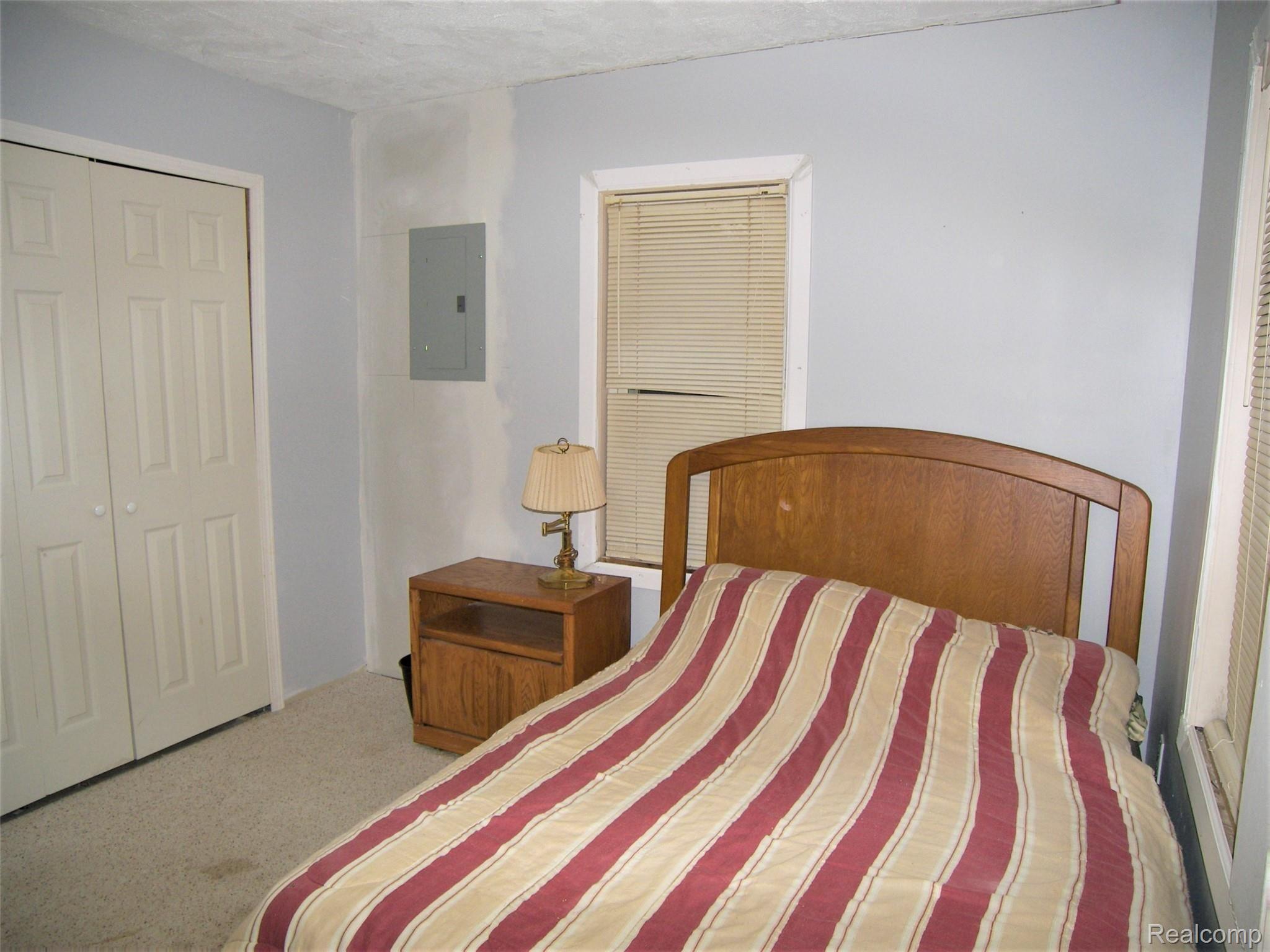 6255 North Linden Road Mount Morris, MI 48458 - Photo 15 of 22 100_3421.jpg