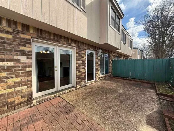 $1,295 | 553 Georgetown Street, Beaumont, TX 77707