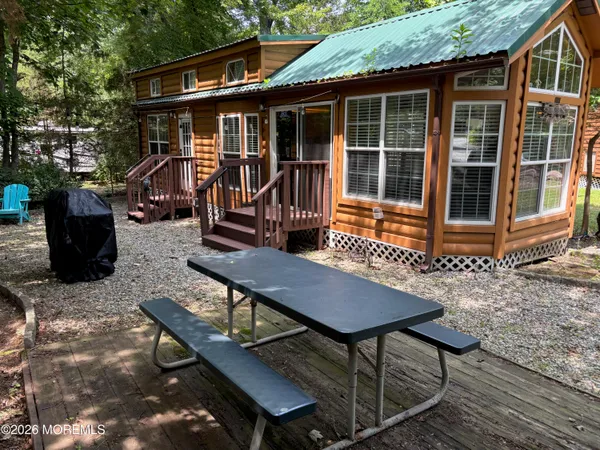 $66,000 | 724 Monmouth Road, Unit 14, Cream Ridge, NJ 08514