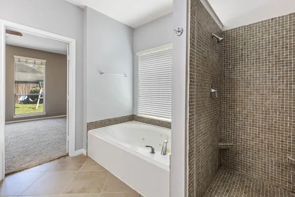 $2,750 | 14738 Raven Hollow Lane, Humble, TX 77396