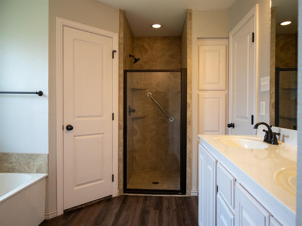 502 Railey Cove Springtown, TX 76082 - Photo 24 of 40