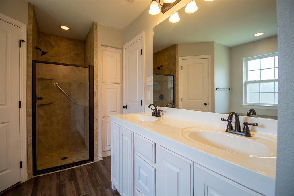 502 Railey Cove Springtown, TX 76082 - Photo 25 of 40