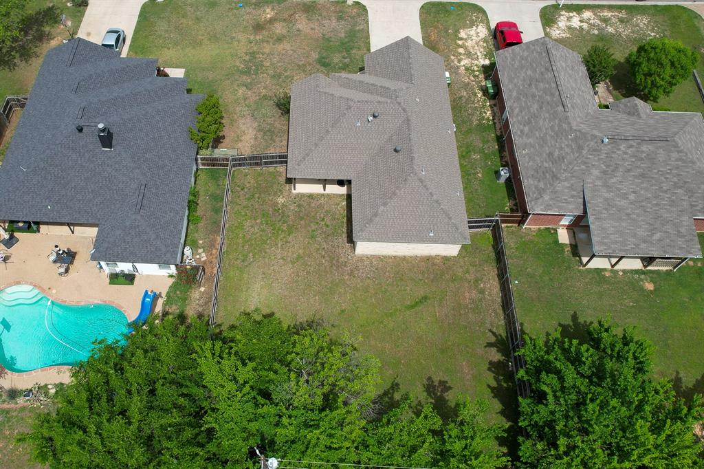 502 Railey Cove Springtown, TX 76082 - Photo 38 of 40