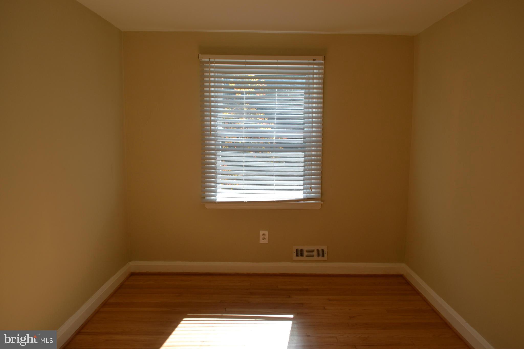 1614 Hartsdale Road Baltimore, MD 21239 - Photo 19 of 24 Interior (General)