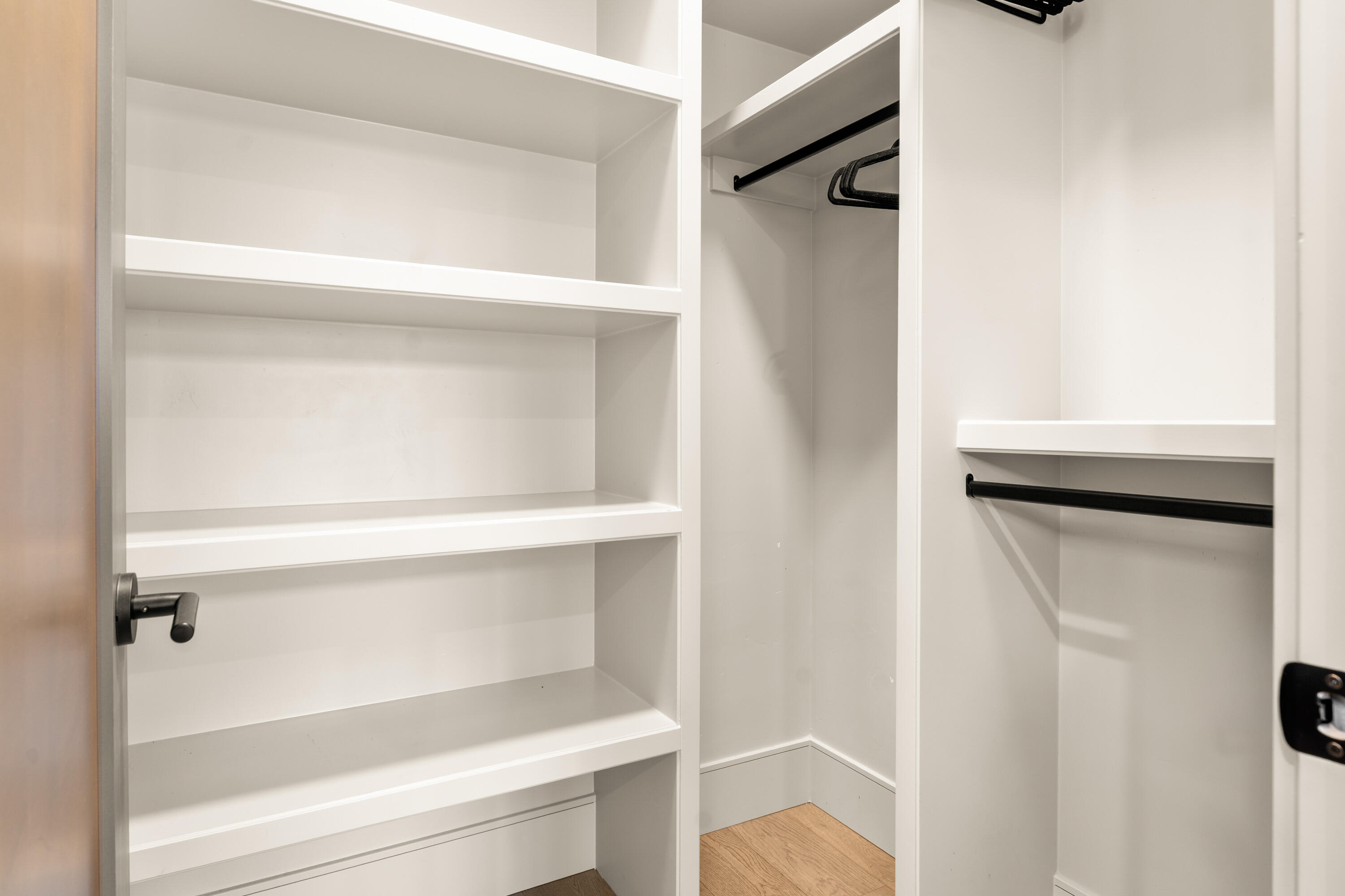 56350 Mirror Rock Loop, Unit 360 Bend, OR 97707 - Photo 27 of 86 19-Closet
